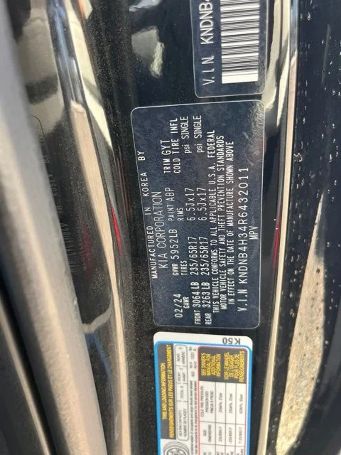 Used 2024 Black Kia LX image 14