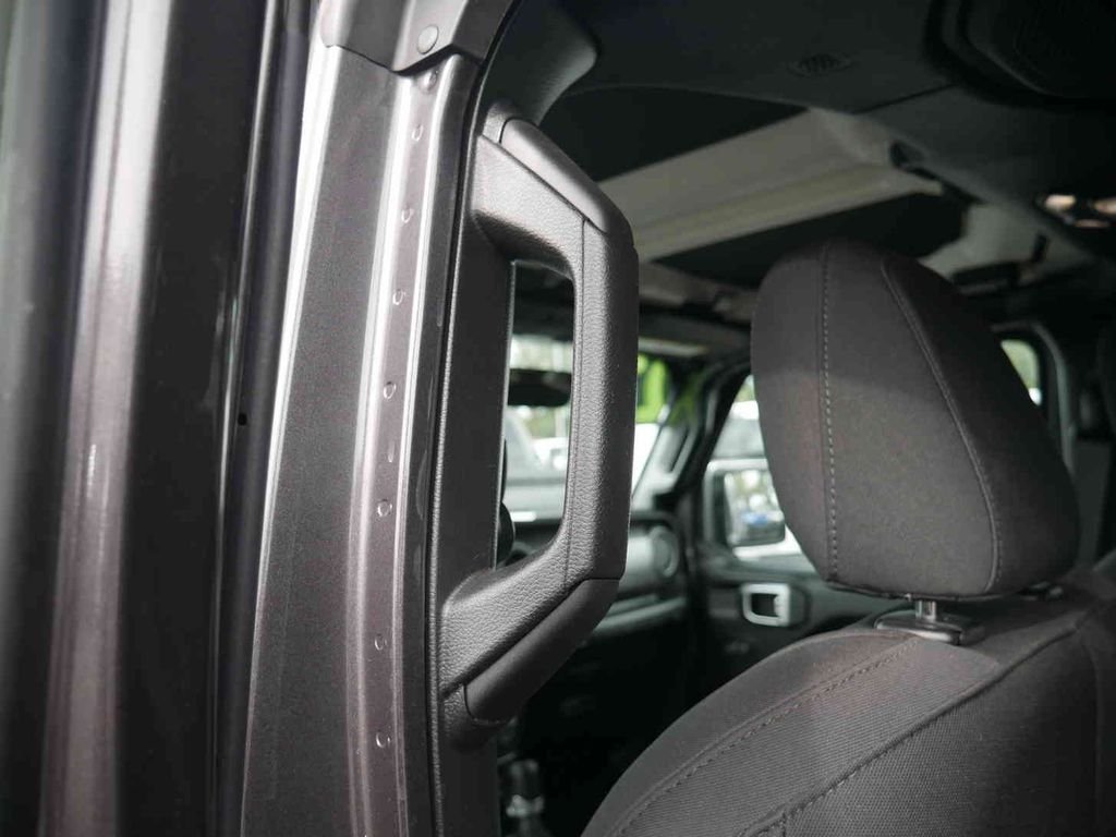 Used 2023 Gray Jeep Willys 4xe image 17