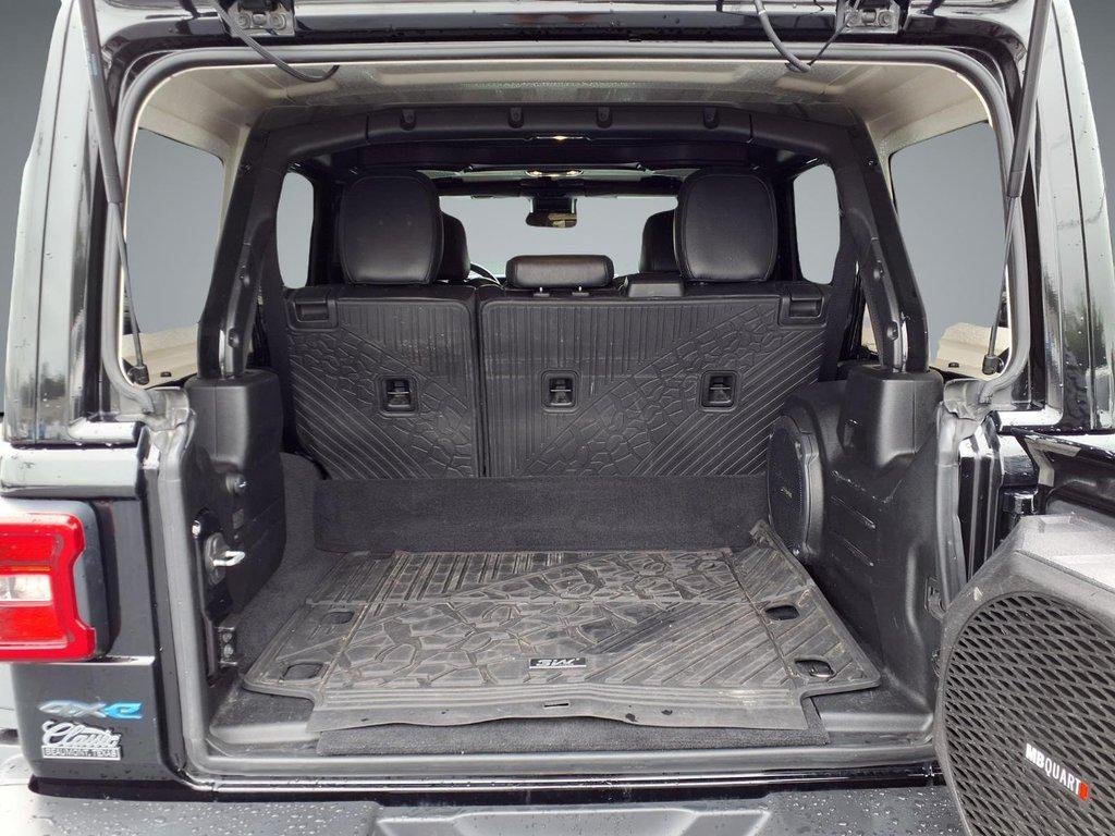 Used 2021 Black Clearcoat Jeep Unlimited Rubicon 4x4 image 11