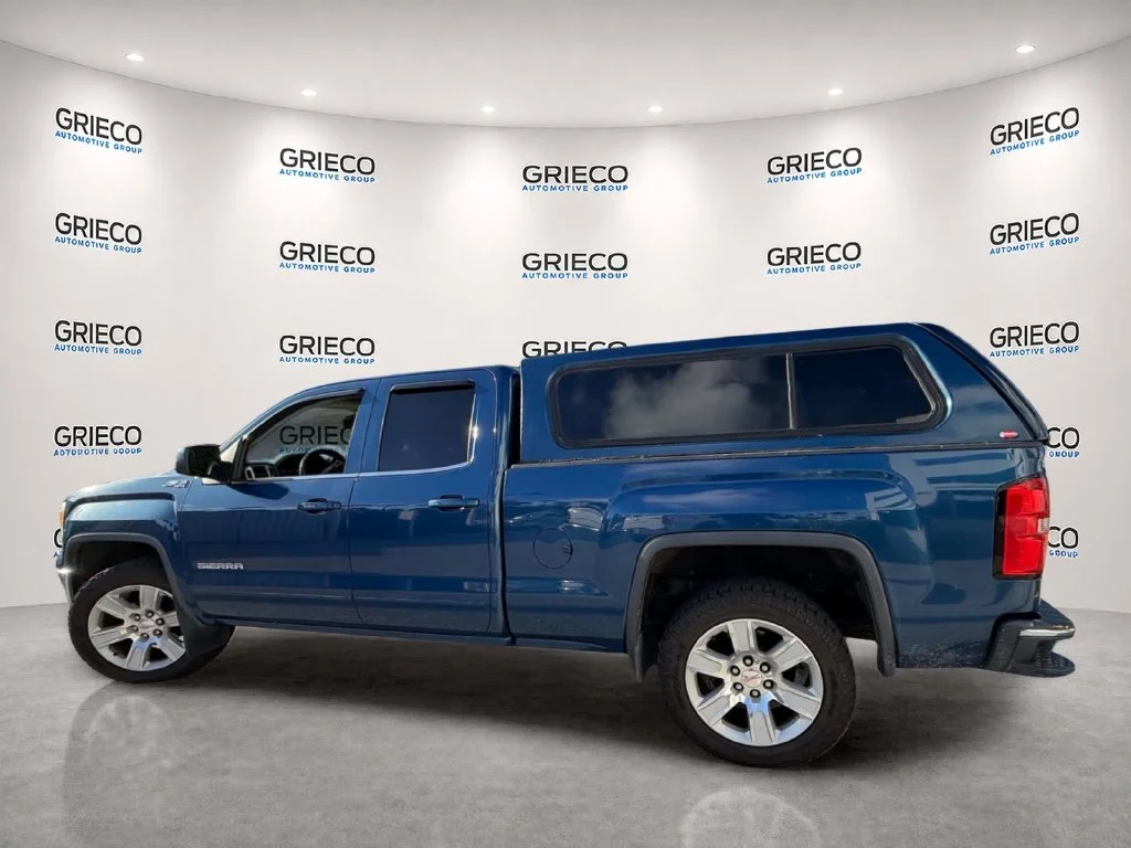 Used 2015 Blue GMC SLE image 5