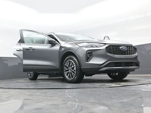 New 2026 Carbonized Gray Metallic Ford Plug-in Hybrid image 33