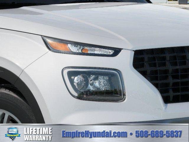 New 2026 Lunar Hyundai SE image 9