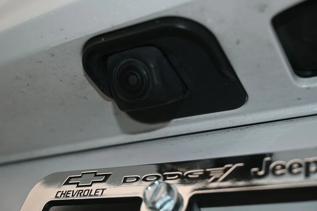 Used 2024 White Honda EX-L image 35