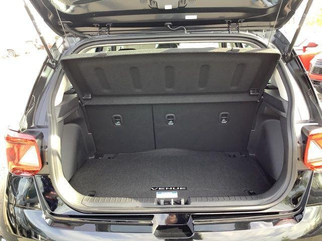 New 2026 Onyx Black Hyundai SEL image 12