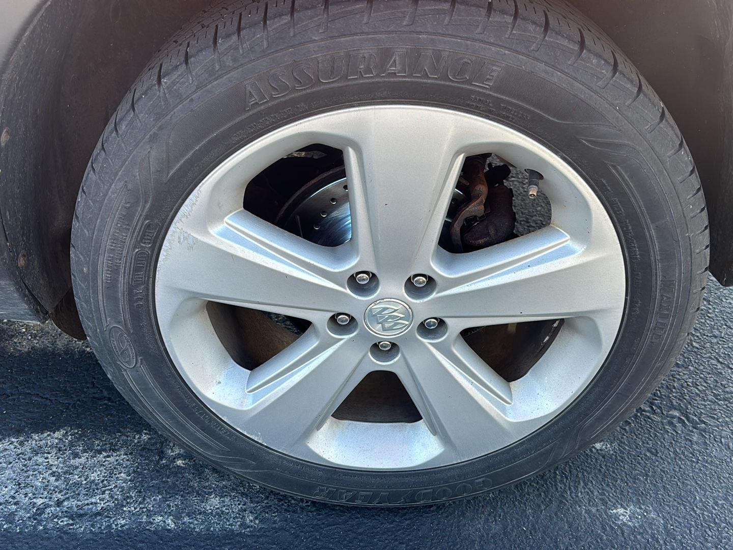 Used 2016 Quicksilver Metallic Buick  image 4