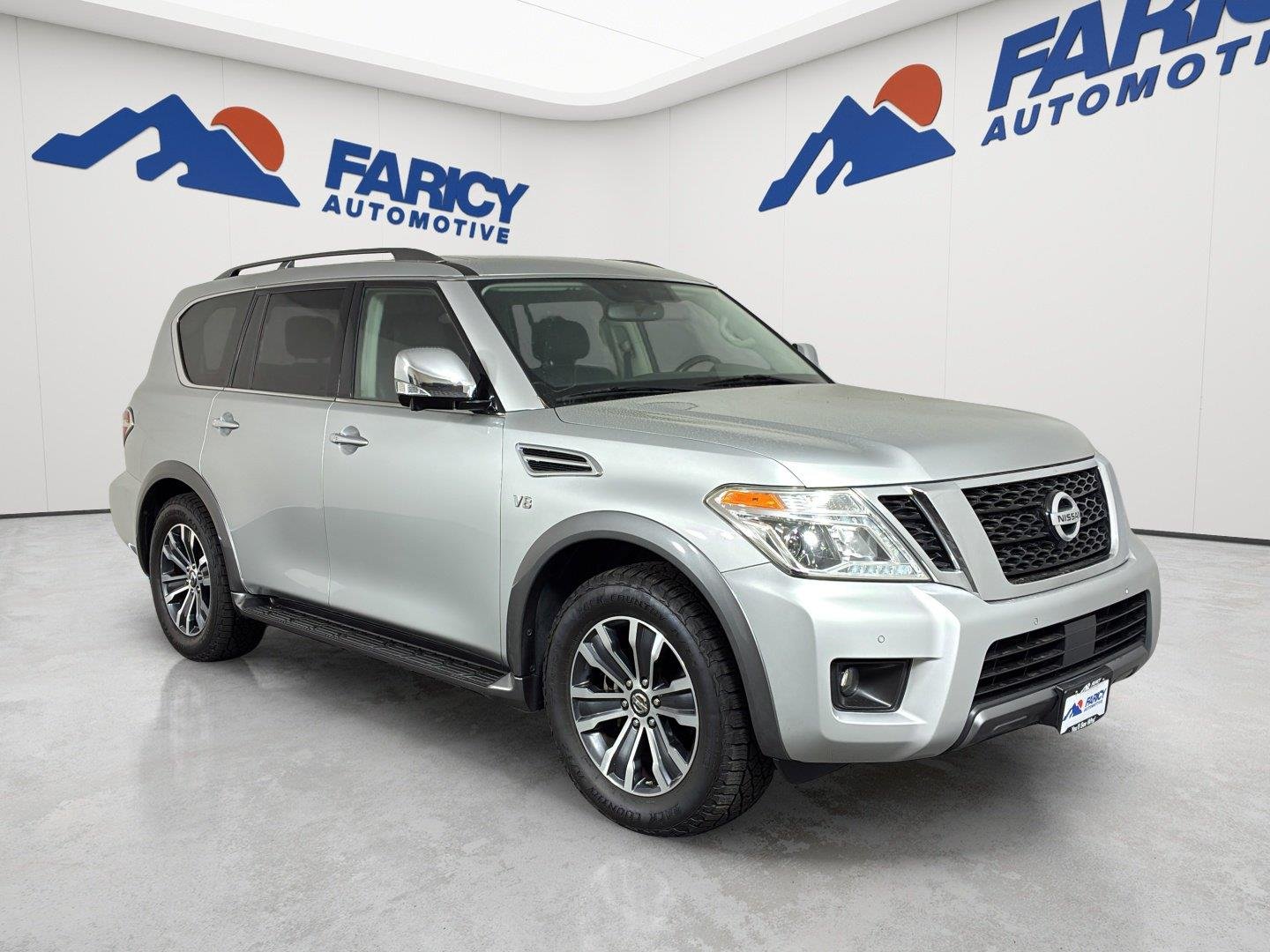 Used 2019 Brilliant Silver Metallic Nissan SL image 2
