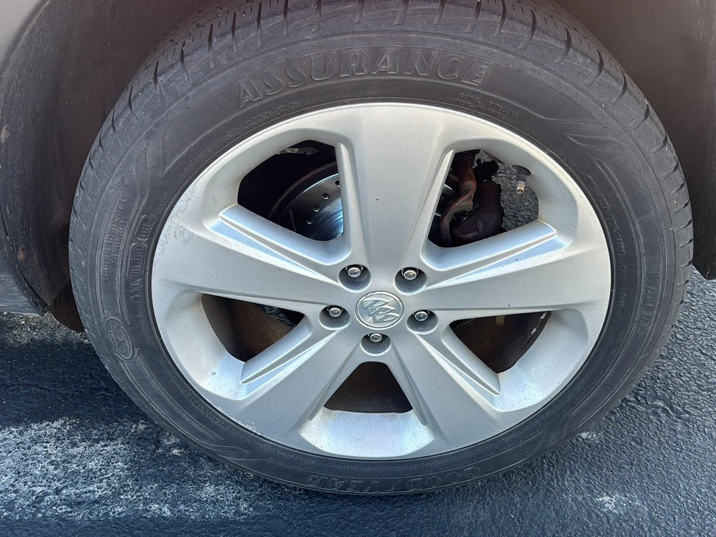 Used 2016 Quicksilver Metallic Buick  image 4