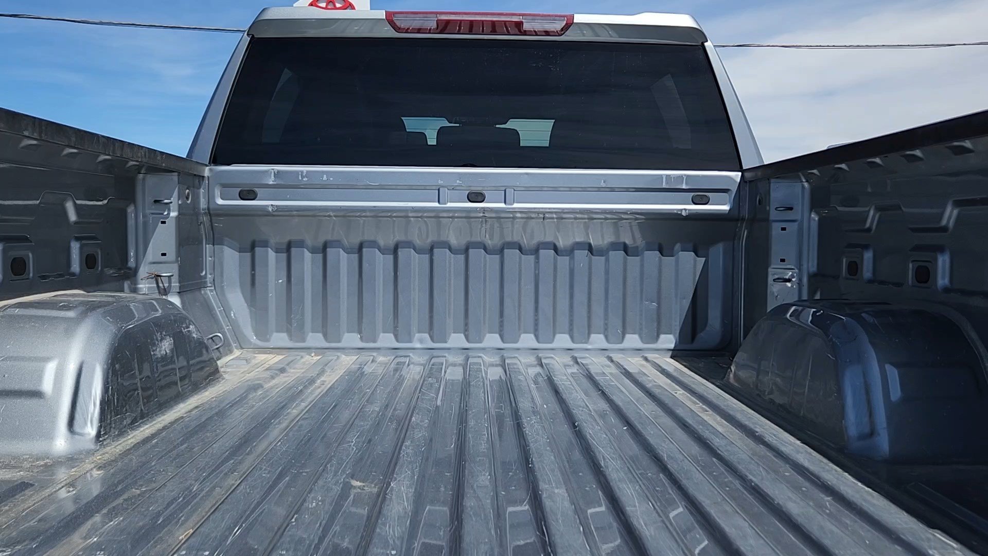 Used 2025 Sterling Metallic GMC SLT image 18