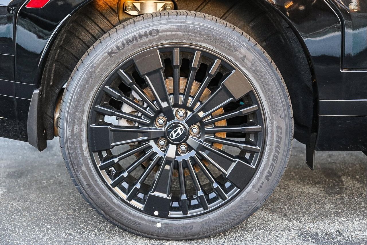 New 2026 Black Hyundai Calligraphy image 12