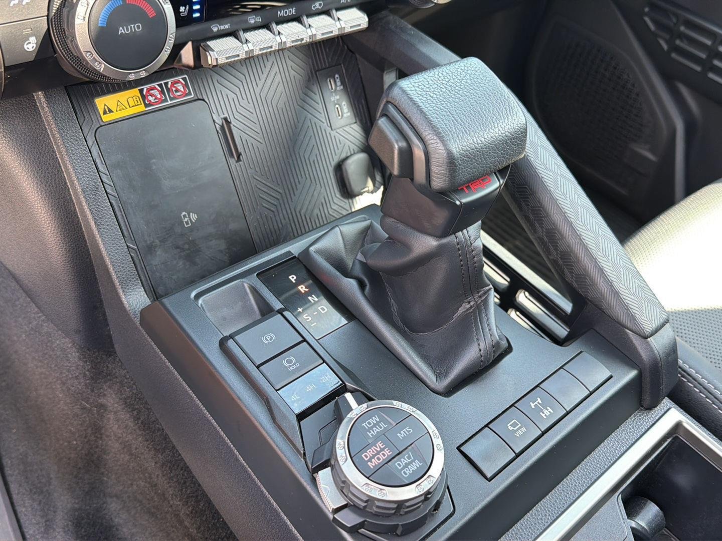 Used 2025 Ice Cap Toyota Hybrid Platinum image 29