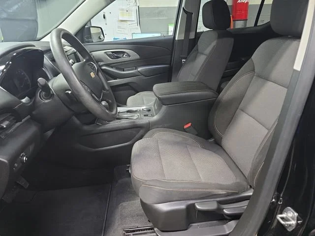 Used 2019 MOSAIC BLACK METALLIC Chevrolet LS image 15