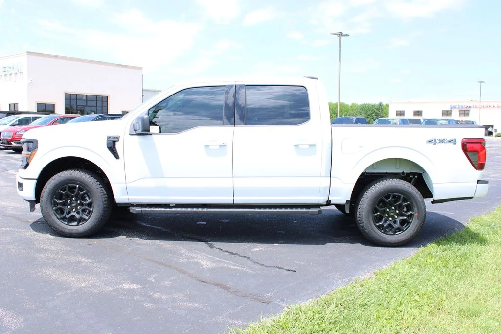 New 2026 White Ford XLT image 4