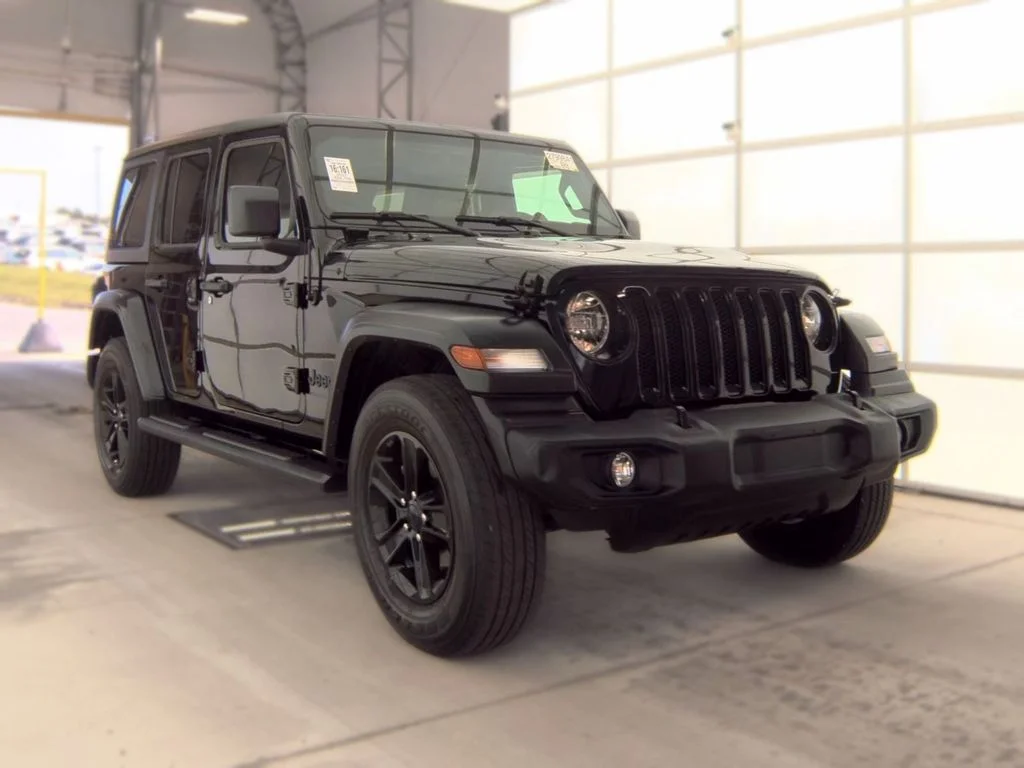 Used 2023 Black Jeep Sport image 3