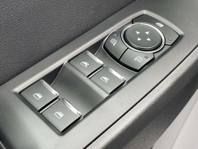 New 2026 Oxford White Ford F-450® XL image 17