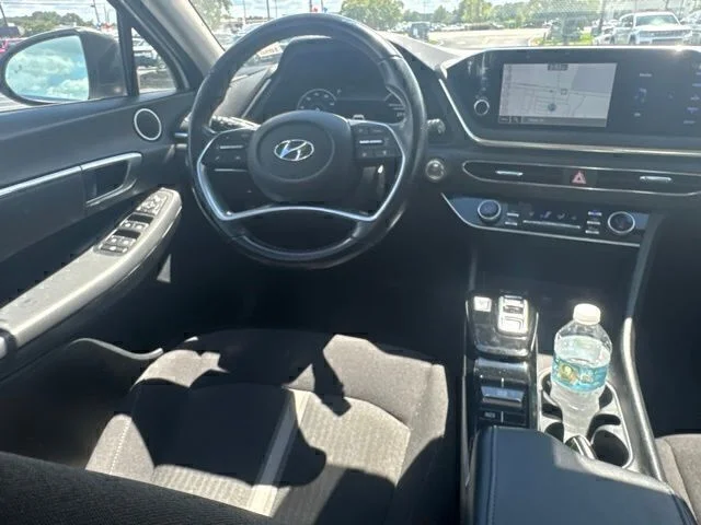 Used 2023 White Hyundai SEL image 20