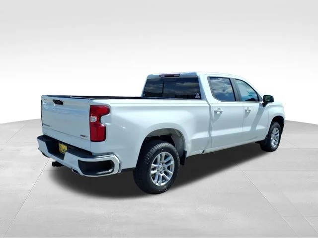 Certified Used 2022 White Chevrolet RST image 14