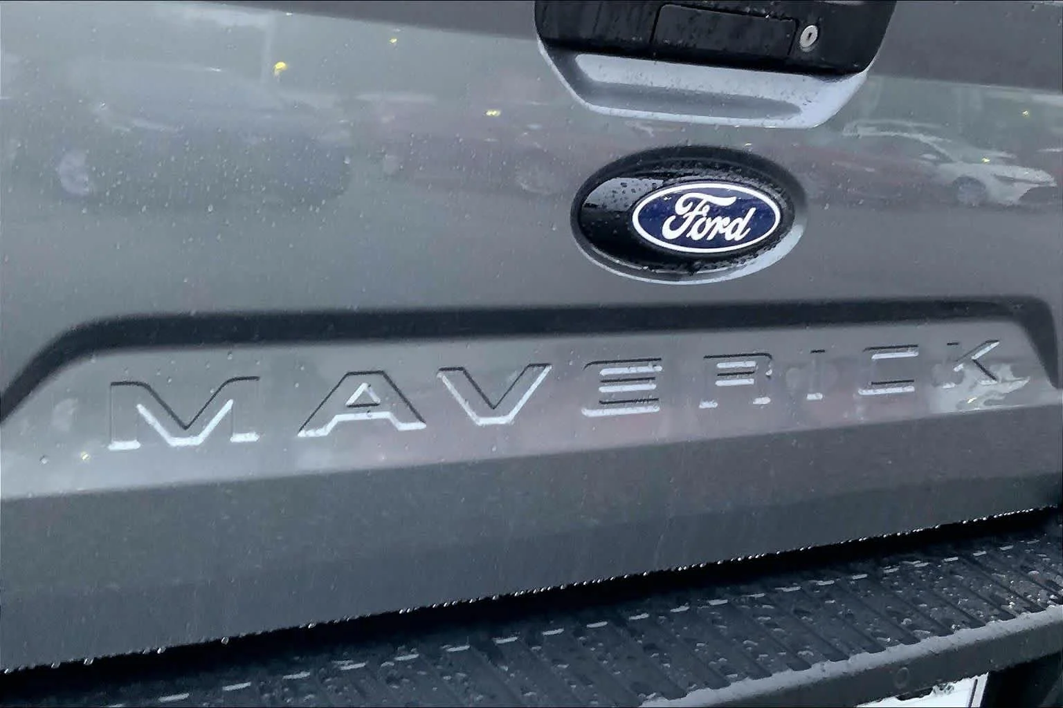 Used 2025 Carbonized Gray Metallic Ford XLT image 30