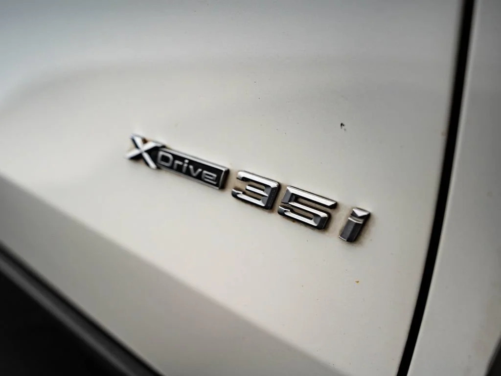 Used 2019 Mineral White Metallic BMW xDrive35i image 20