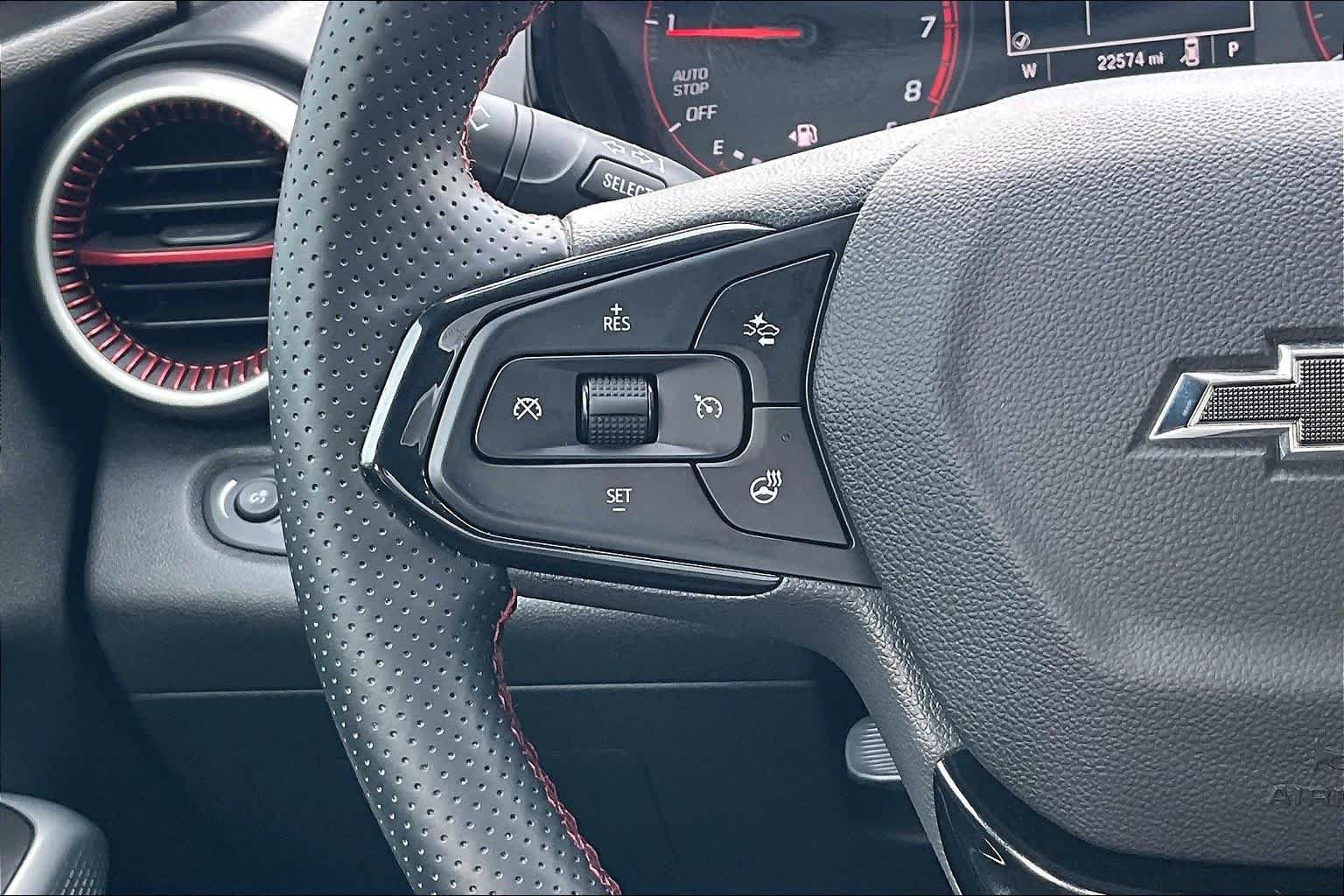 2025 Chevrolet Trax RS - Photo 25