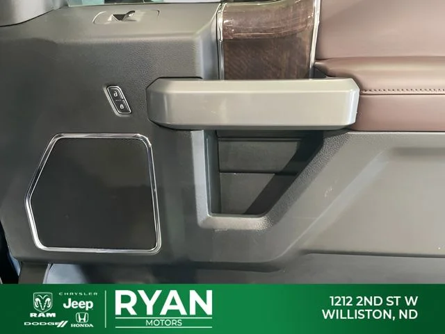 Used 2017 Black Ford Platinum image 31