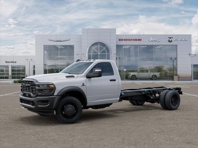 New 2025 Bright White Clearcoat RAM TRADESMAN image 24