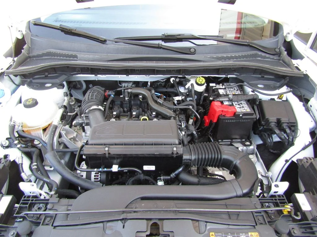 Used 2025 White Ford Active image 27