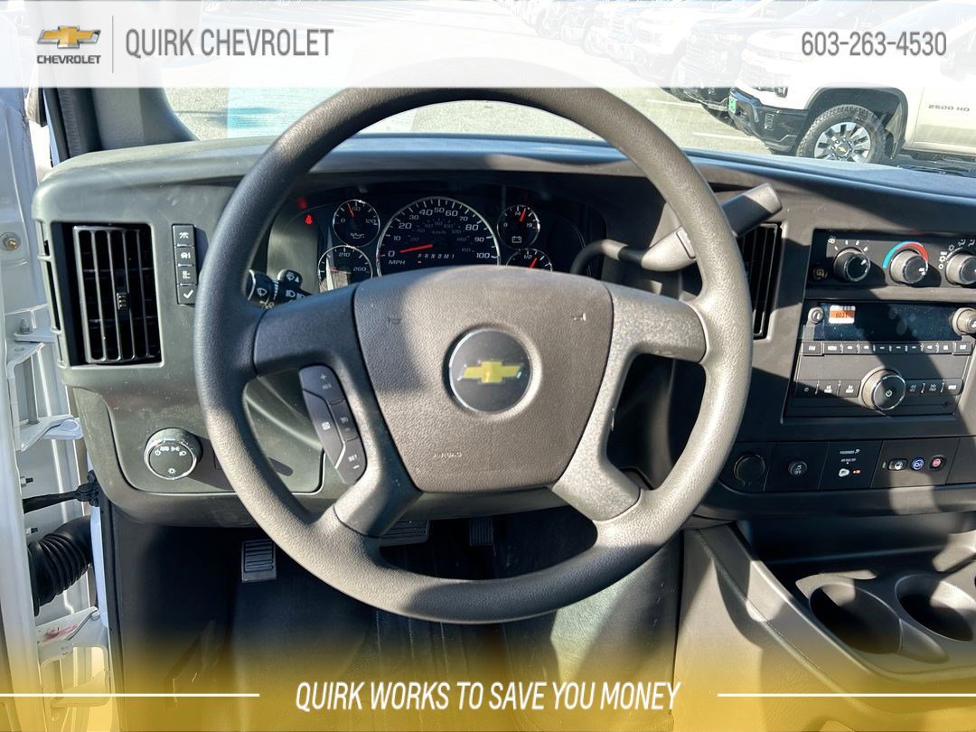 2025 Chevrolet Express Cargo Work Van - Photo 15