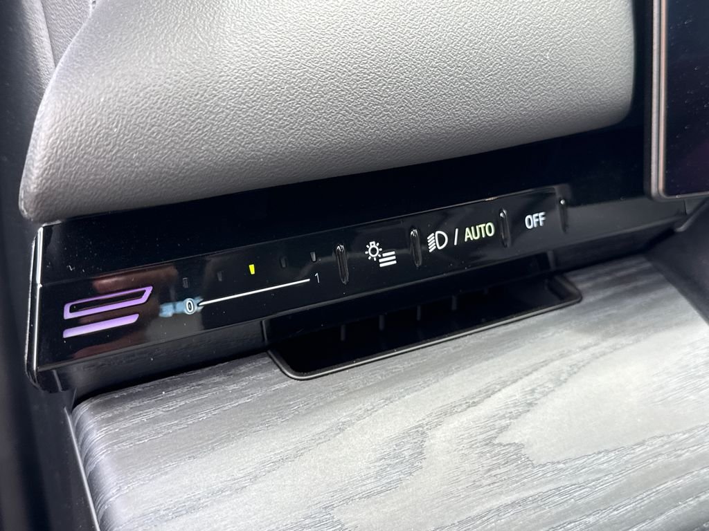2026 BMW 5 Series 530i - Photo 23