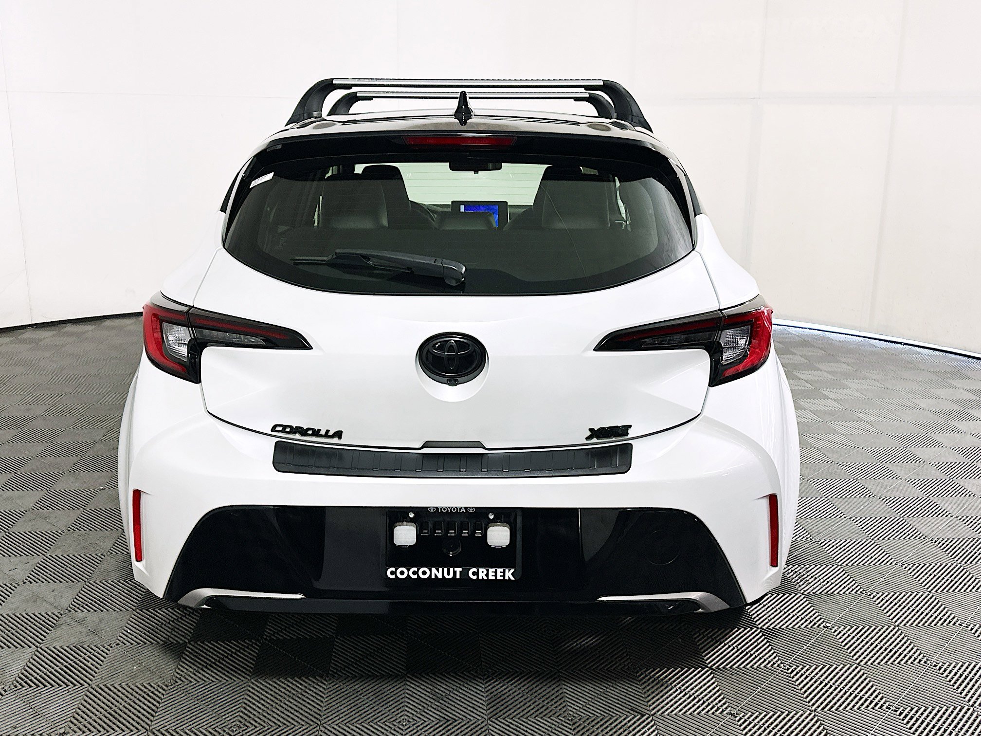 2023 Toyota Corolla thumbnail 6