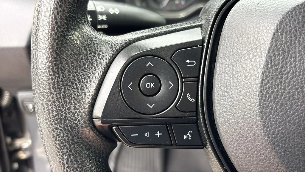 Used 2025  Toyota LE image 15