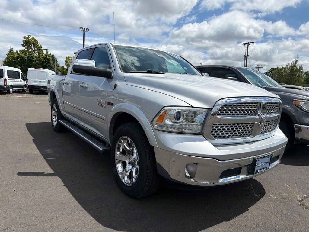 Used 2016 Bright Silver Clearcoat Metallic Ram Laramie image 2