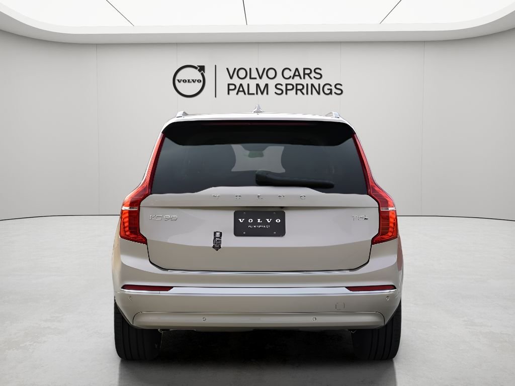 2025 Volvo XC90 Plus - Photo 8