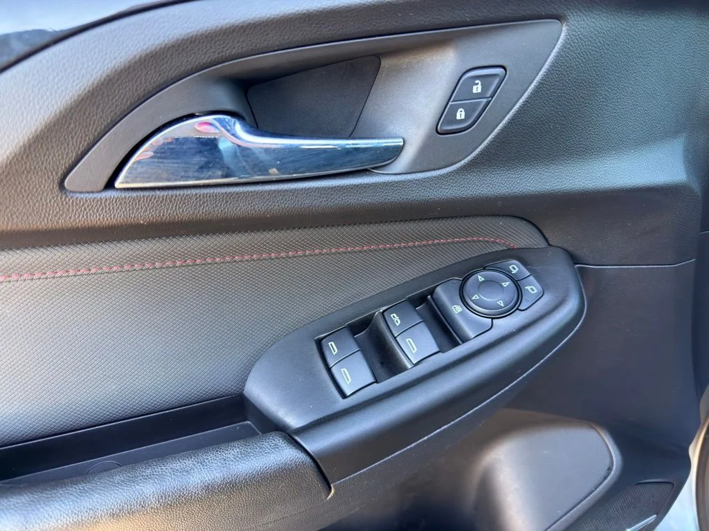 Used 2023 Gray Chevrolet RS image 12