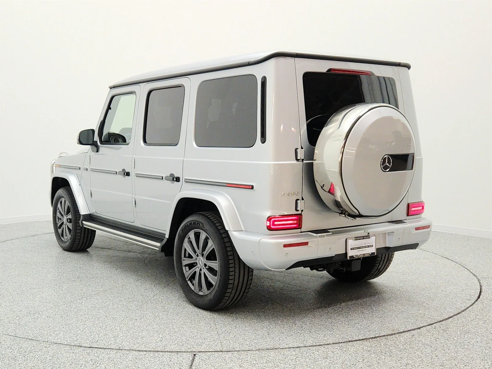 Certified Used 2025 Iridium Silver Metallic Mercedes-Benz G 550 image 7