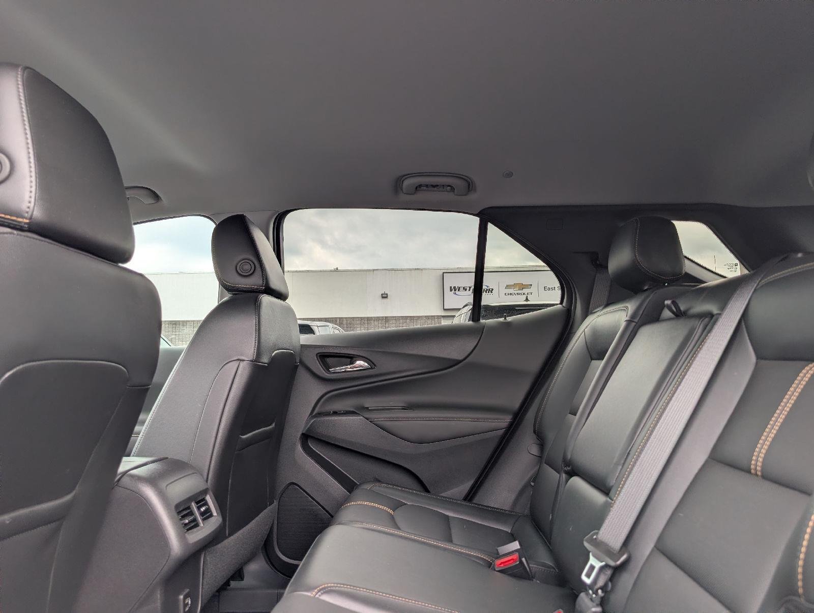 Used 2024 Lakeshore Blue Metallic Chevrolet Premier image 9