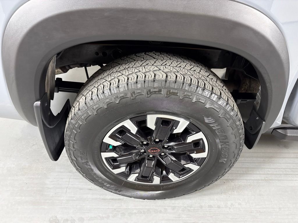 Used 2022 Gray Nissan PRO-4X image 10
