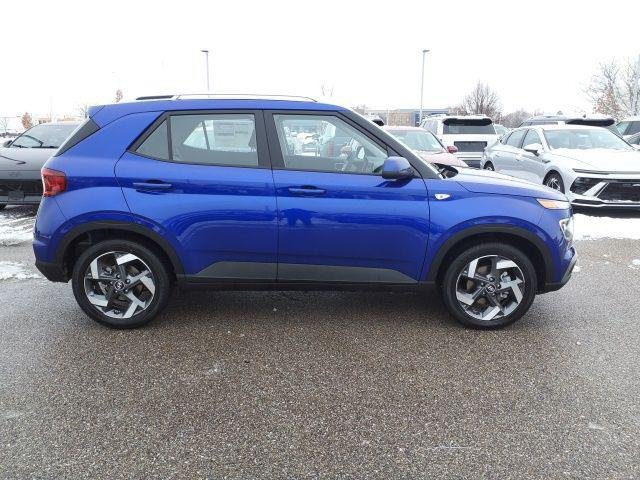 New 2026 Intense Blue Hyundai SEL image 5
