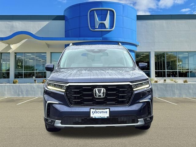 Used 2024 Obsidian Blue Pearl Honda Touring image 2
