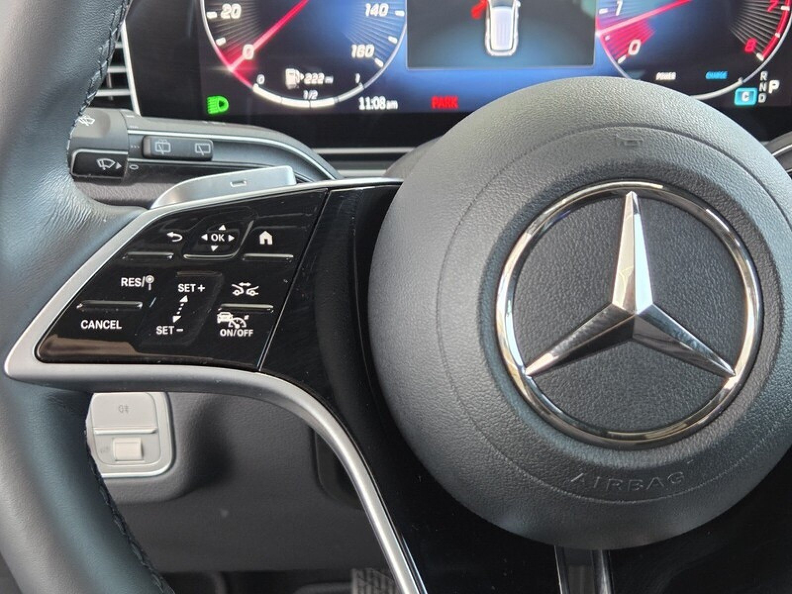Certified Used 2025 Selenite Grey Metallic Mercedes-Benz GLE 580 image 26