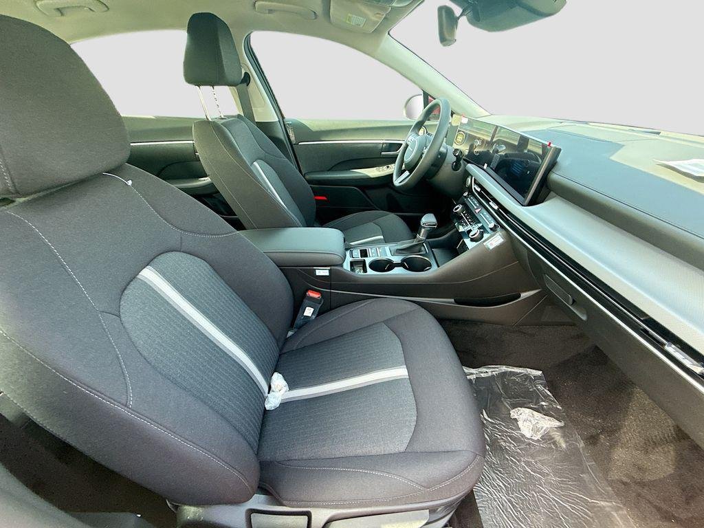 2026 Hyundai Sonata SE - Photo 19
