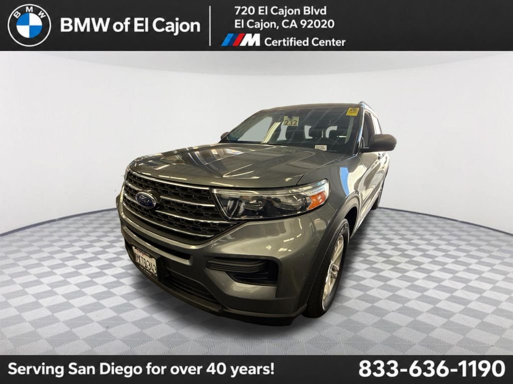 Used 2023 Gray Metallic Ford XLT image 1