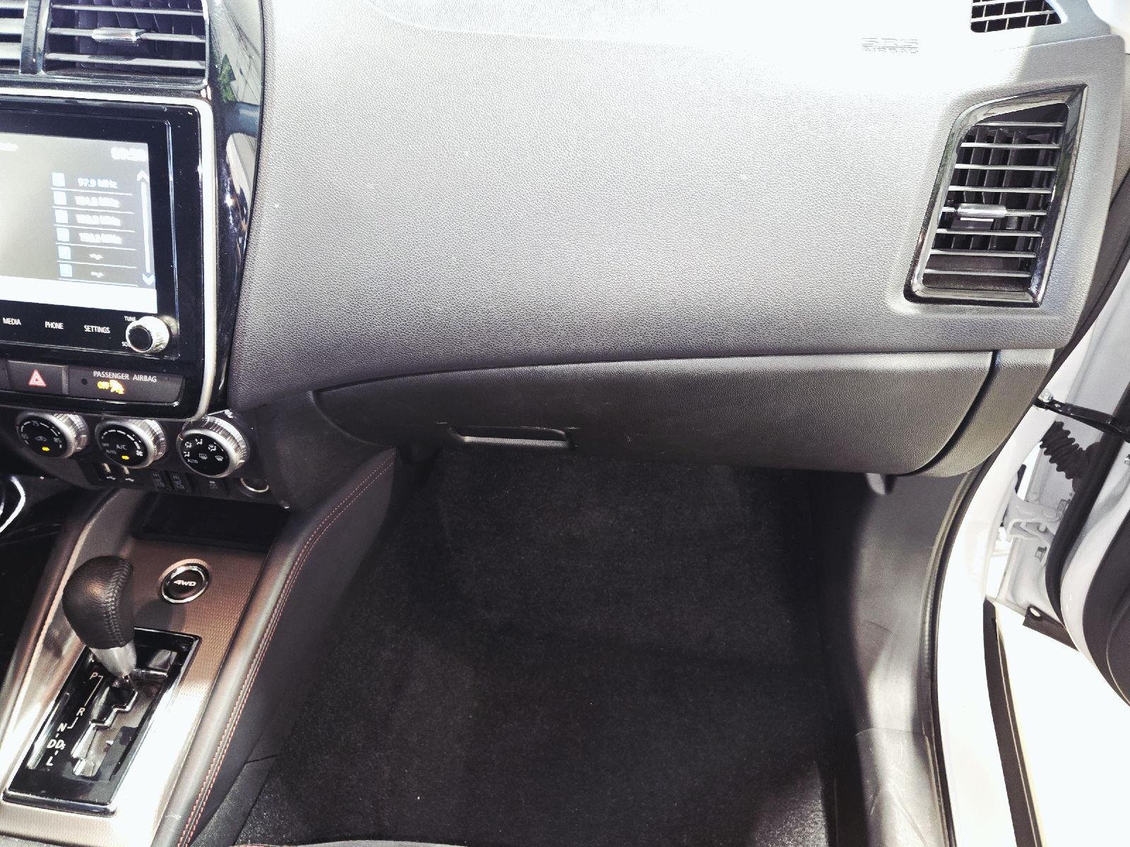 Used 2024 White Diamond Mitsubishi ES image 53