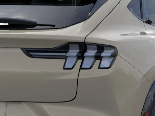 2026 Ford Mustang Mach-E Premium - Photo 21