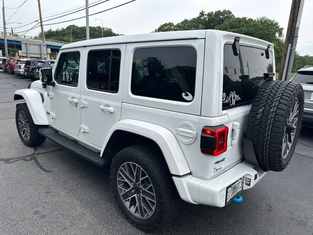 Used 2024 White Jeep High Altitude 4xe image 2