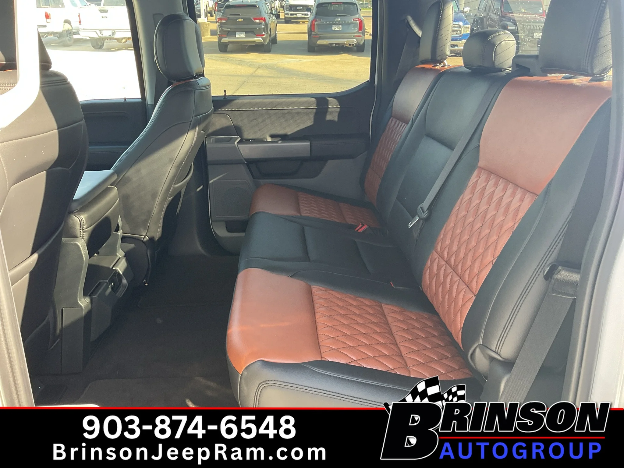 Used 2024 Oxford White Ford XLT image 15
