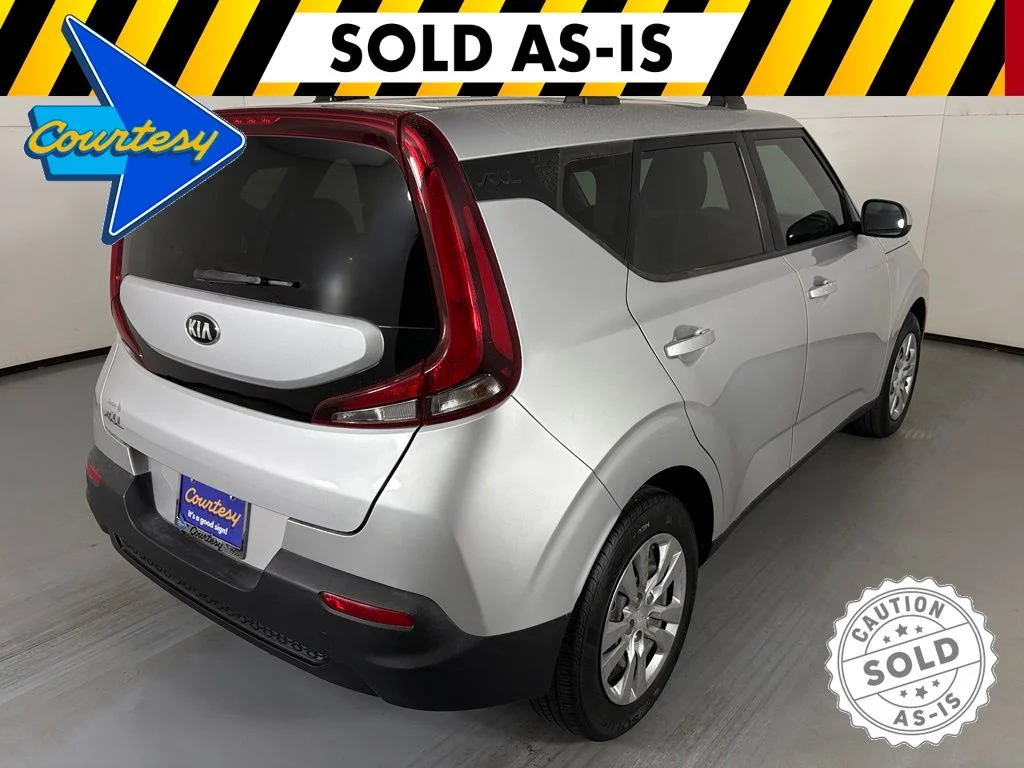 Used 2021 Silver Kia LX image 8