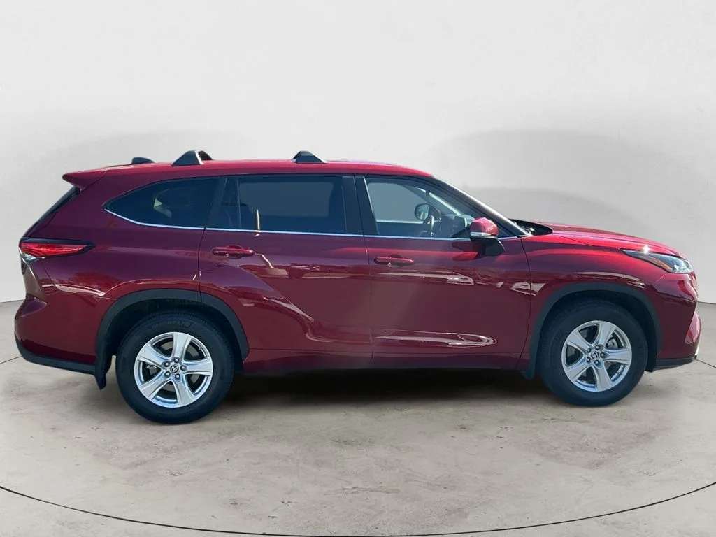 Used 2023 Red Toyota LE image 8
