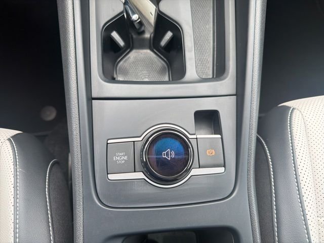 Certified Used 2025 White Volkswagen 2.0T SE image 18