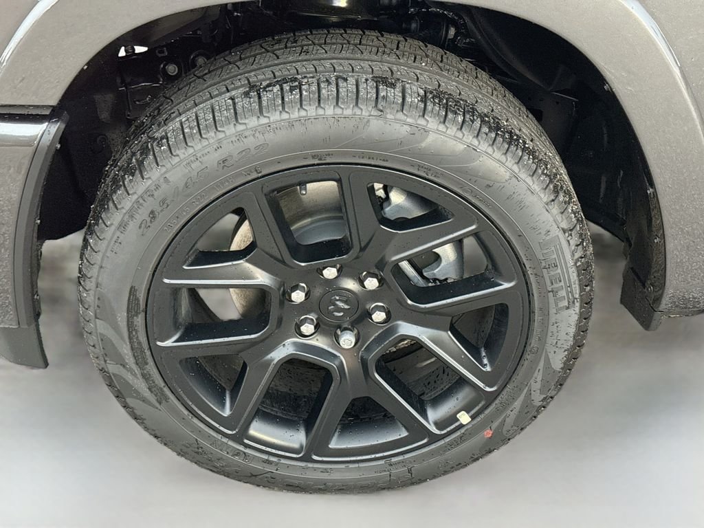 New 2026 Granite Crystal Metallic Clear-Coat Exterior Paint RAM Laramie image 9