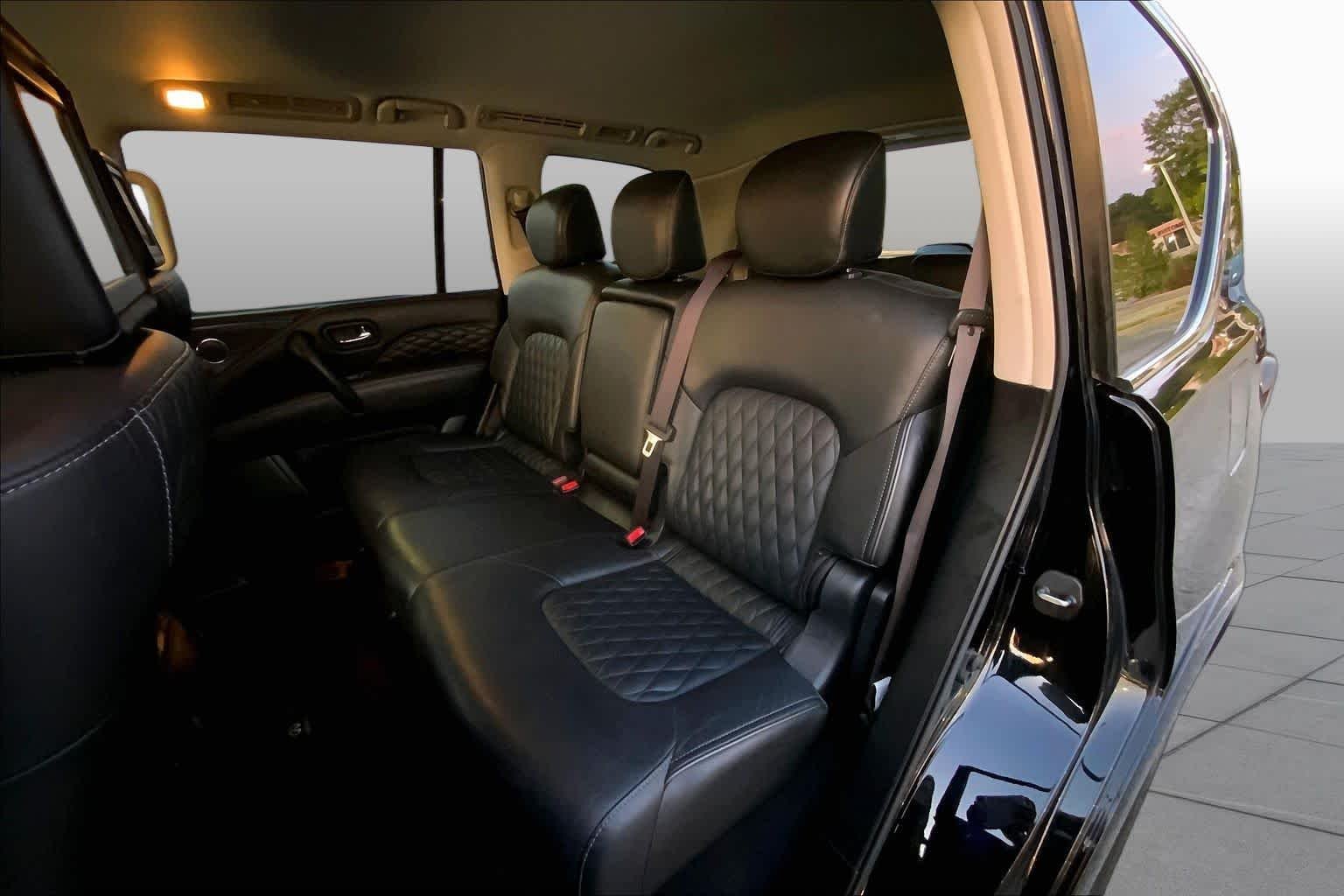 Used 2018 Black Obsidian INFINITI  image 18
